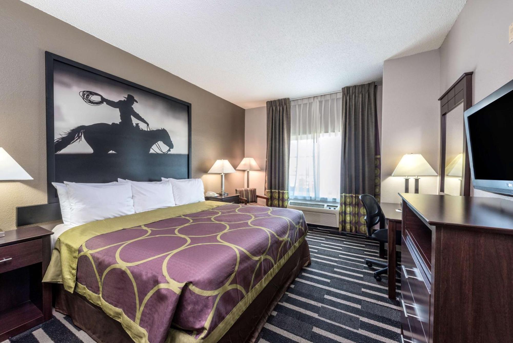 Super 8 By Wyndham Fort Worth North Екстериор снимка
