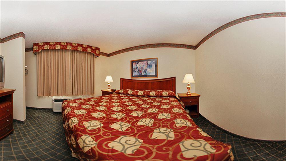 Super 8 By Wyndham Fort Worth North Екстериор снимка